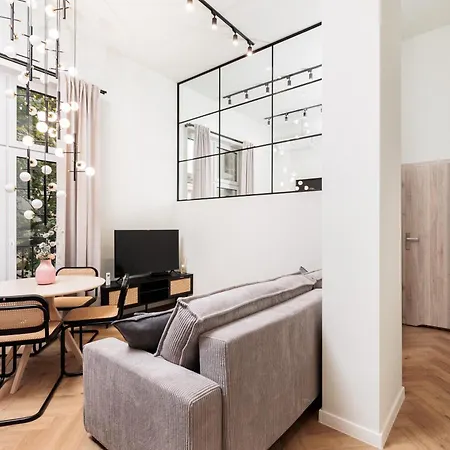 The Vitrail - By Upstairs 크라쿠프