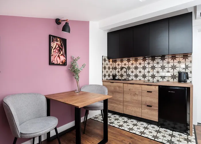 The Vitrail - By Upstairs * 크라쿠프