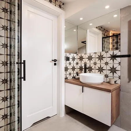 公寓 The Vitrail - By Upstairs 克拉科夫