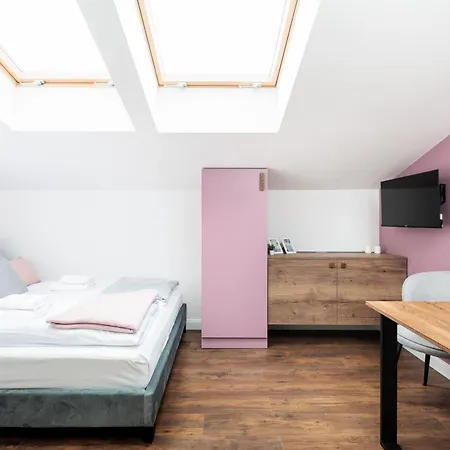 The Vitrail - By Upstairs 公寓