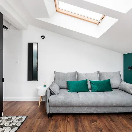 The Vitrail - By Upstairs 克拉科夫