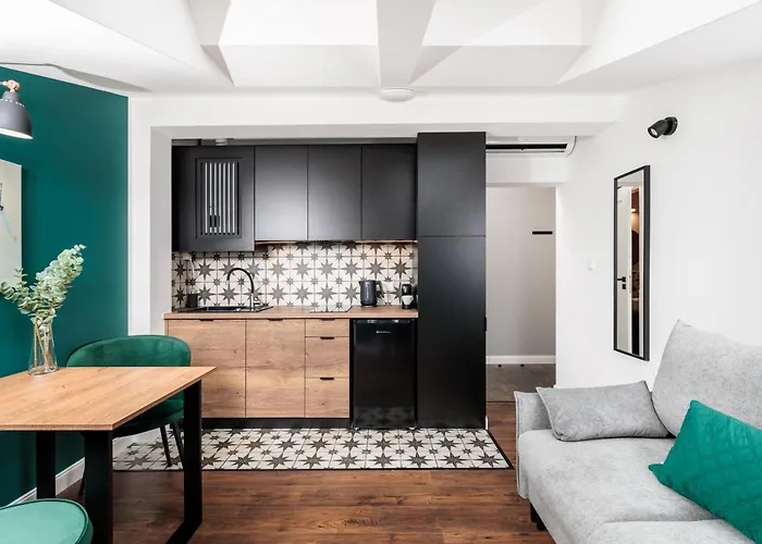 The Vitrail - By Upstairs * Cracovia